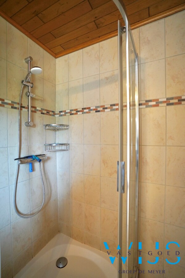 Ideale gezinswoning met 4 slaapkamers te Zelzate ! 