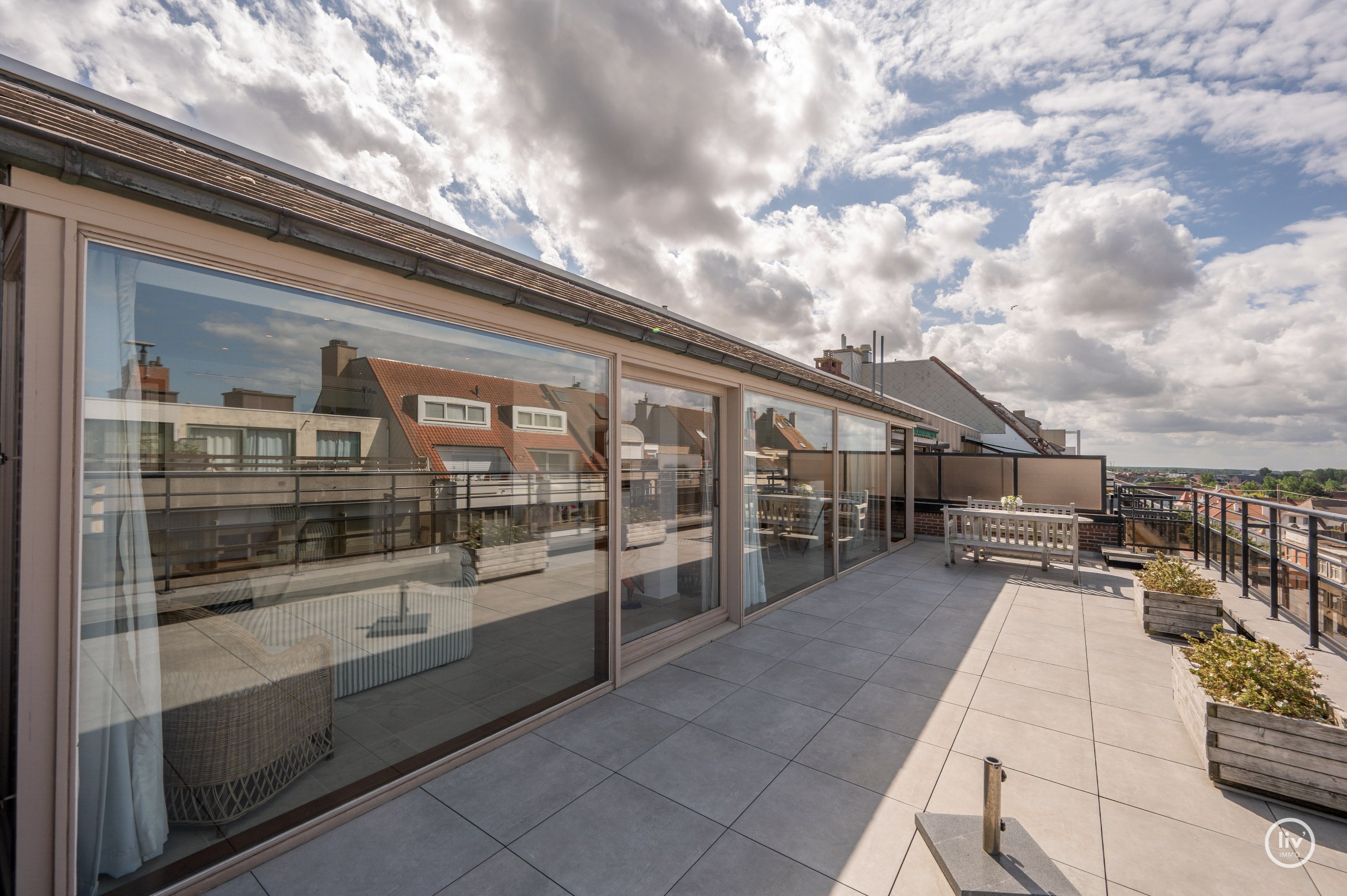 Overname Aandelen - Penthouse met Garagebox 