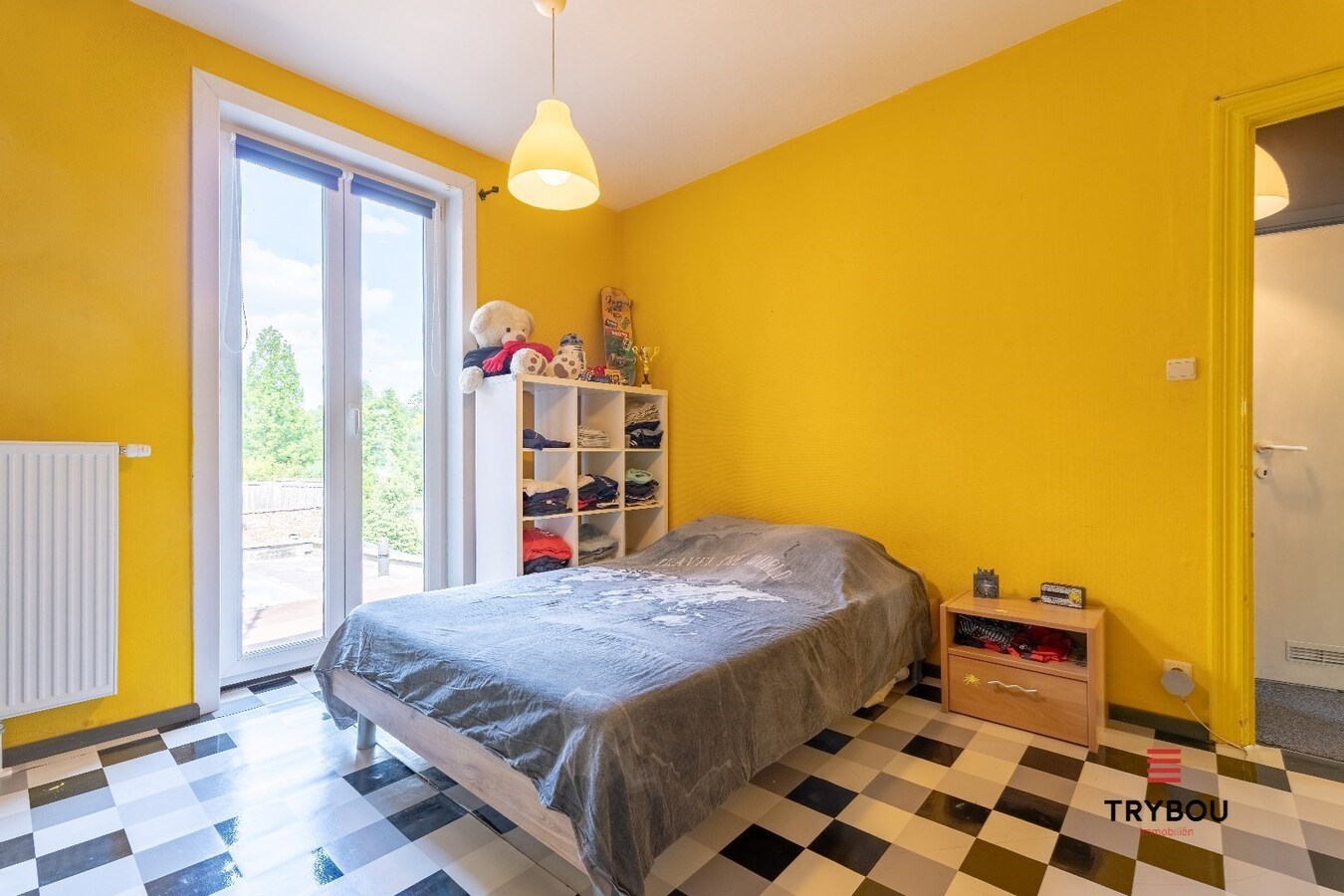 Ruime stadswoning met 4 slaapkamers 