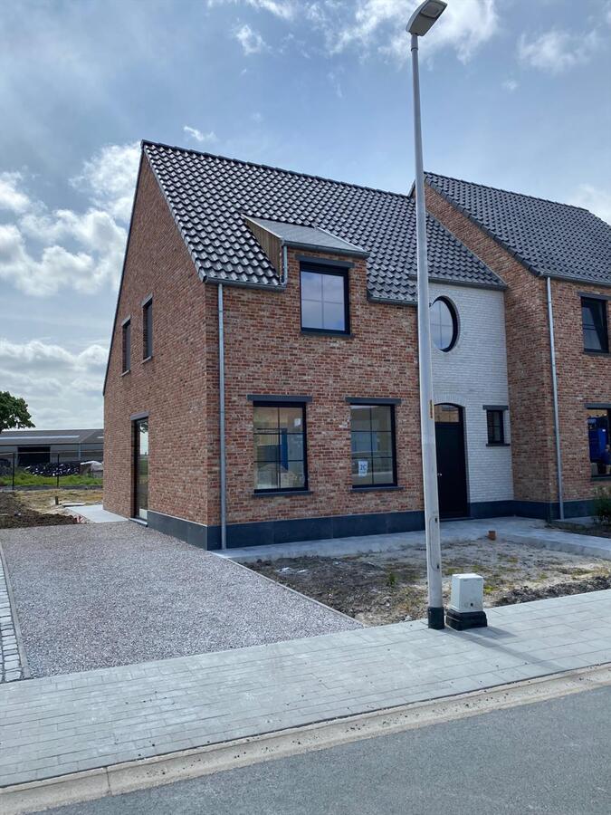 Verhuurd woning - Leke