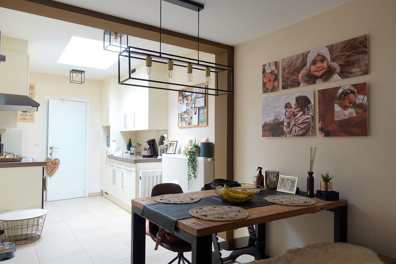 Gerenoveerde (deels) rijwoning met 2 slaapkamers 