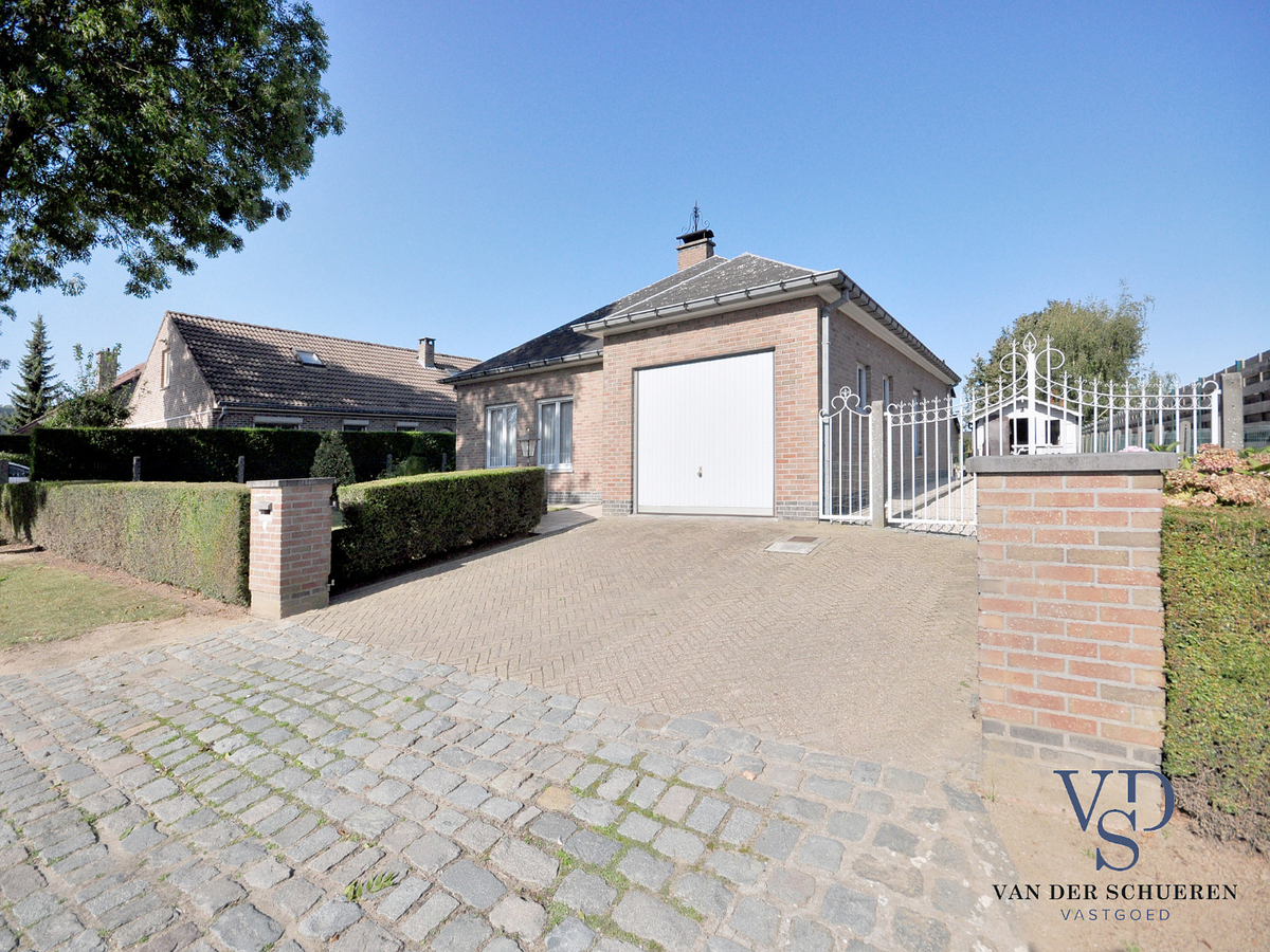 Uitstekend gelegen bungalow met 3 slaapkamers ! 