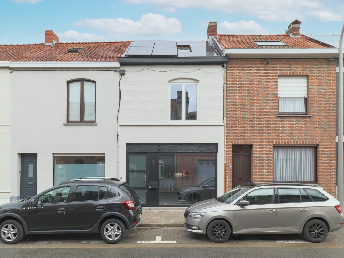 Woning met potentieel te koop in Heule ! 