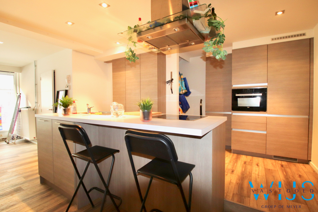 Instapklaar gelijkvloers appartement met 1 slaapkamer &amp; binnenkoer te ASSENEDE! 