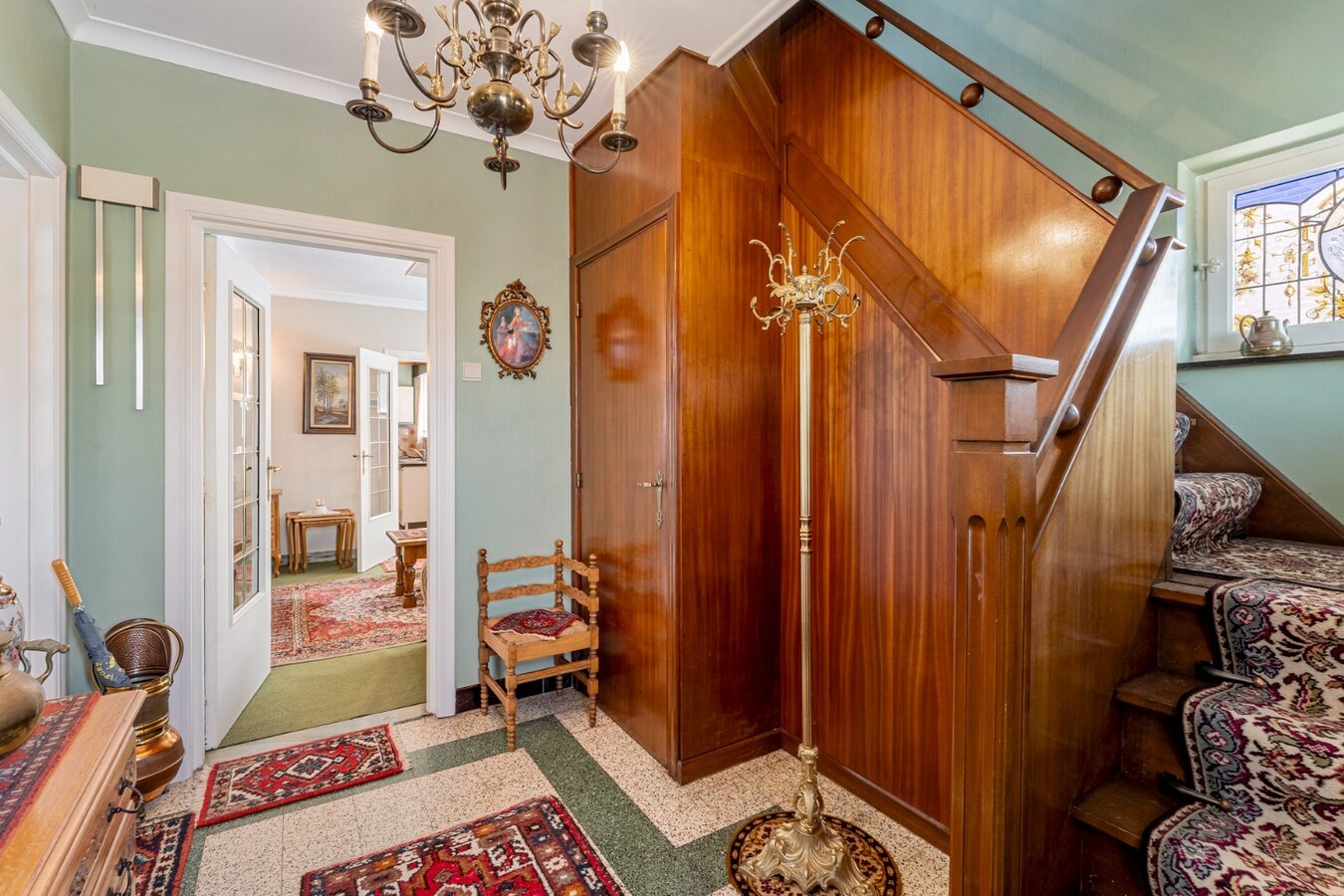 Halfvrijstaande gezinswoning op een ruim perceel van 13a80ca op wandelafstand van het centrum van Opoeteren! 