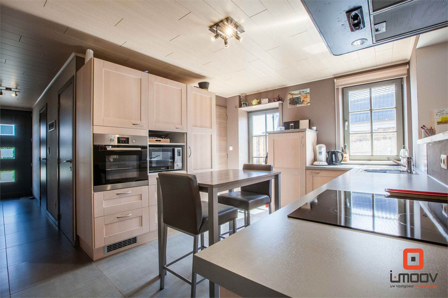 Woning verkocht in Oosteeklo