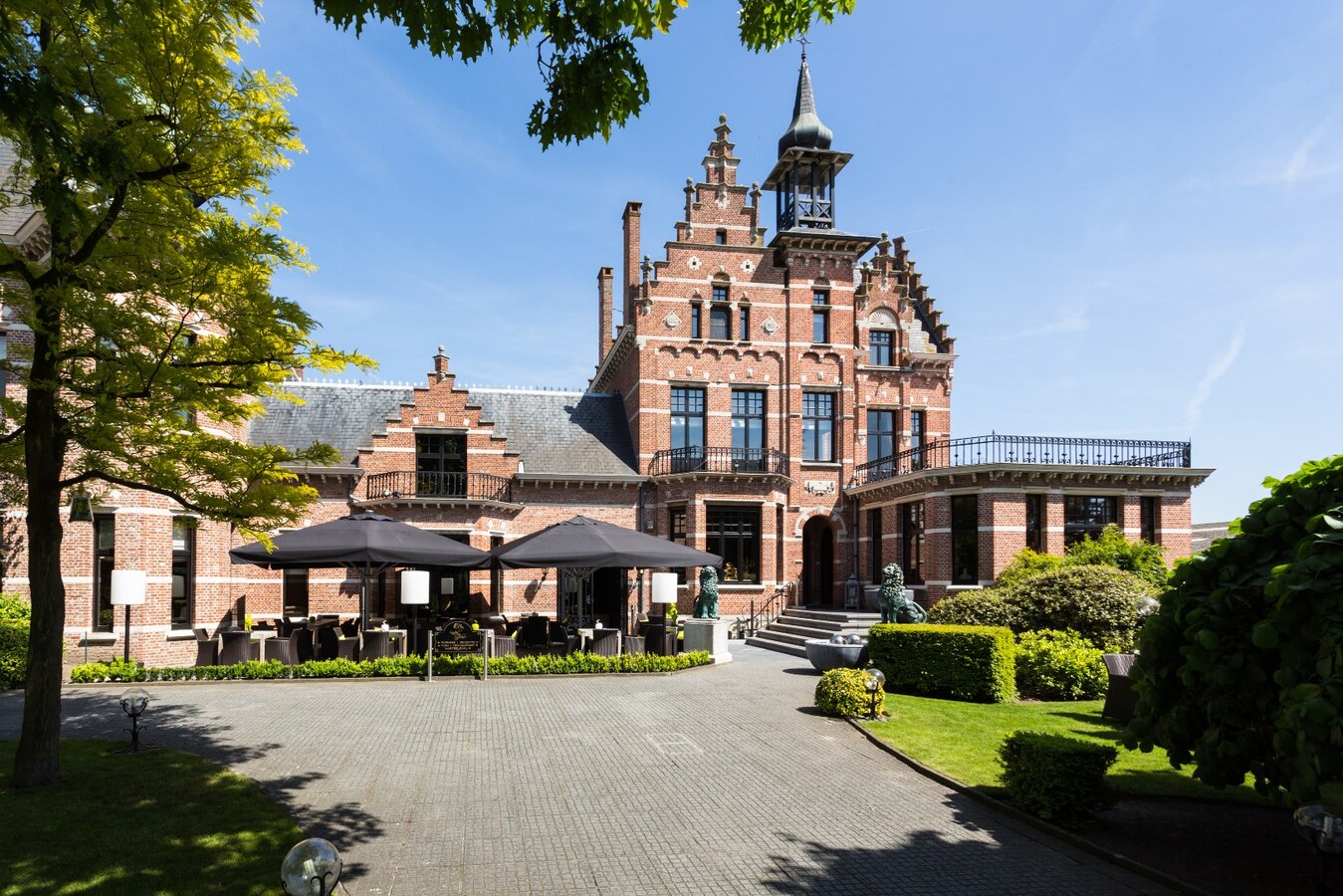 Multifunctioneel en prestigieus kasteeldomein "Kasteel van Saffelaere" 