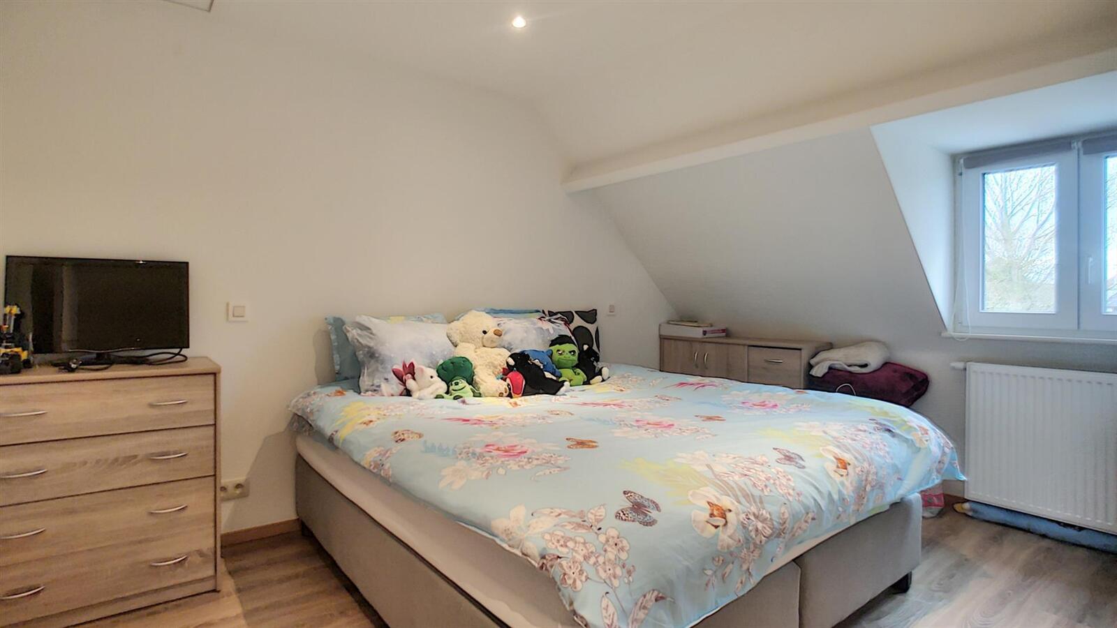 Knap gerenoveerde gezinswoning met 3 slaapkamers  - Heist 