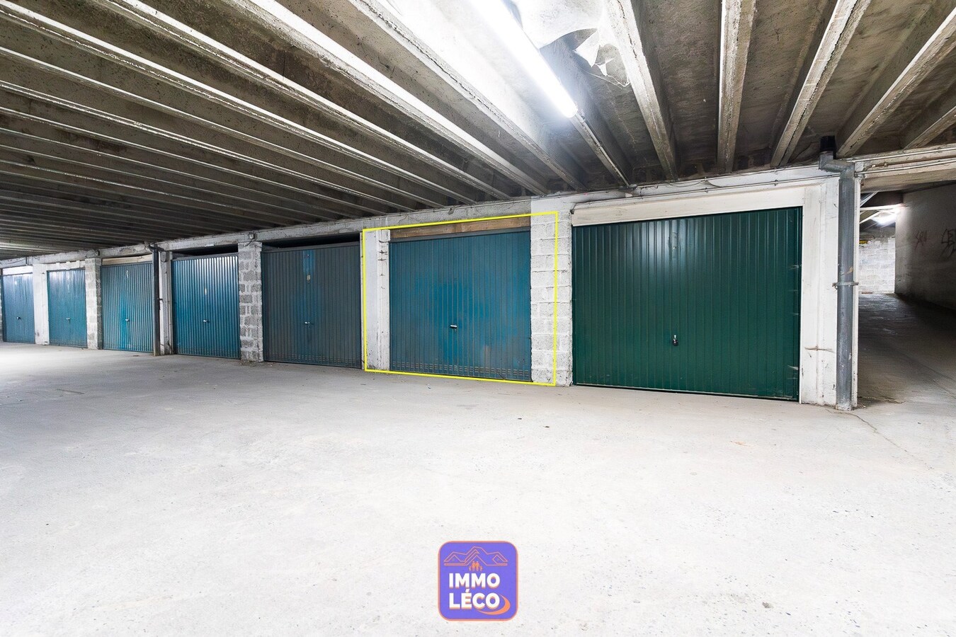 Garage pour une voiture, en plein centre-ville, IDEAL investisseurs ! 