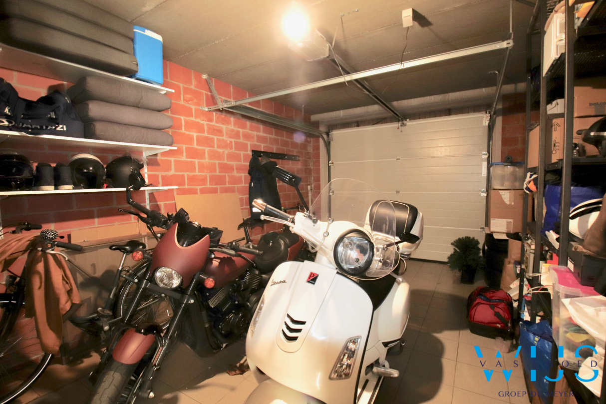 Prachtig woonhuis met 5 slaapkamers &amp; tuin te SLEIDINGE! 