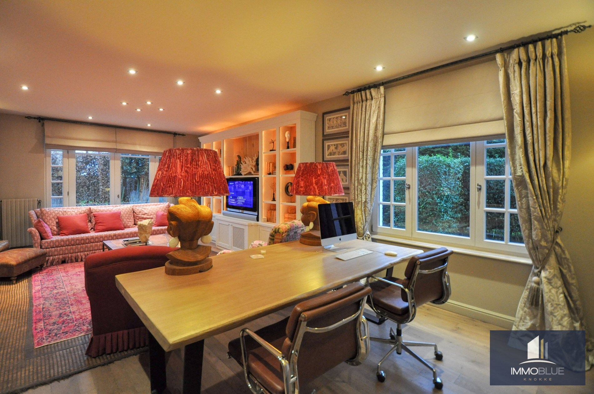 Une villa de charme située dans un quartier résidentiel calme. 