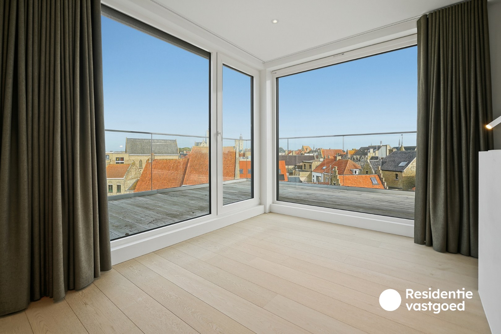 Exclusief penthouse in centrum Diksmuide! 
