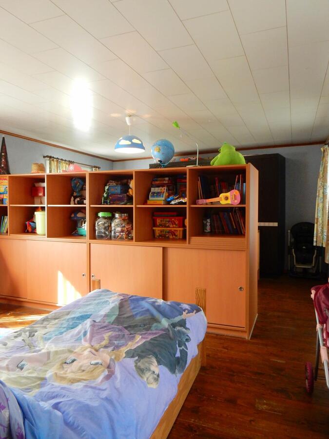 Ruime woning in centrum Jabbeke 