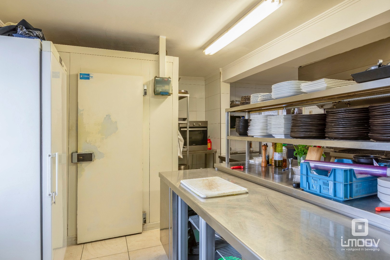 Te koop- Gebruiksklaar restaurant met terras en appartement in hartje Hijfte (Lochristi) 