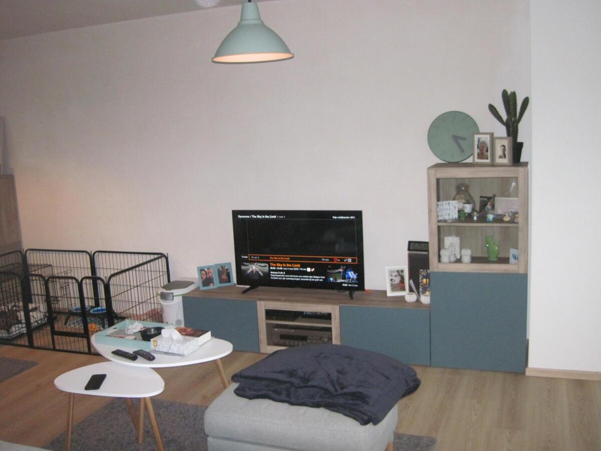 Duplex-appartement mét garage. 