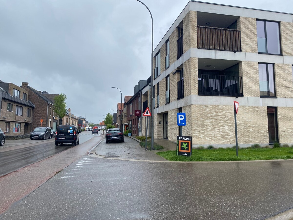 3 Parkeerplaatsen te koop in de garage-parkeerplaats van Residentie "Poort tot Heilderveld" 