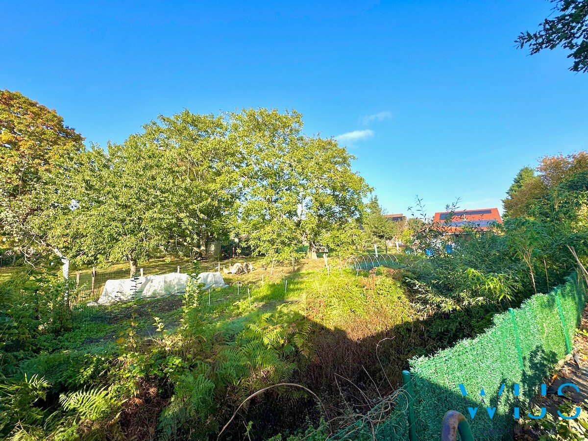 Prachtige recente woning in een zeer rustige wijk te Ertvelde ! 