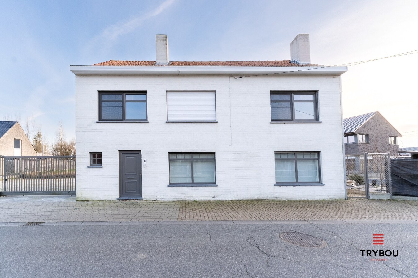 Open bebouwing met een uitzonderlijk ruim perceel in Houthulst! 