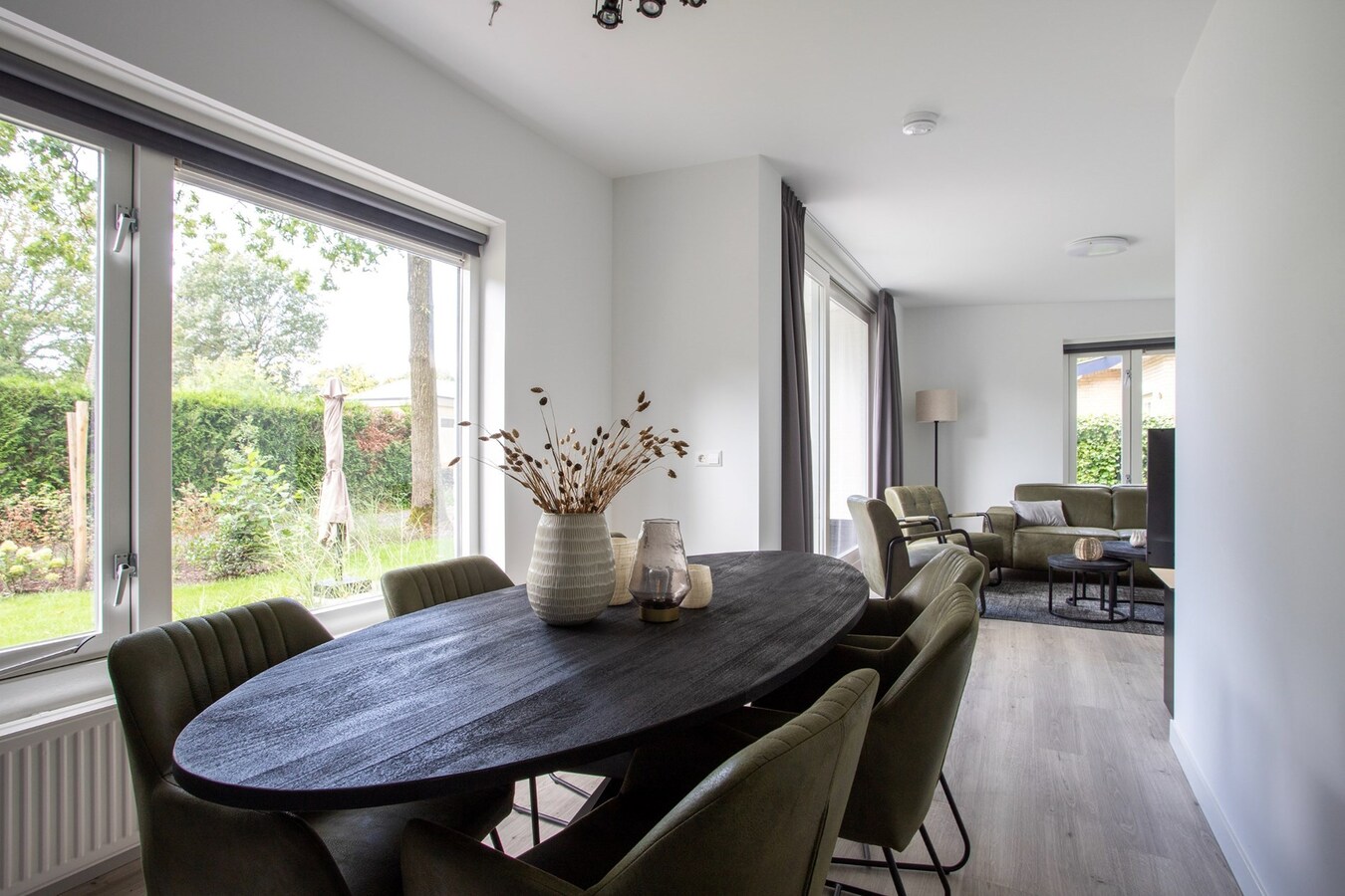 Vrijstaande recreatiewoning met 3 slaapkamers op resort 'De Brabantse Kempen'. 