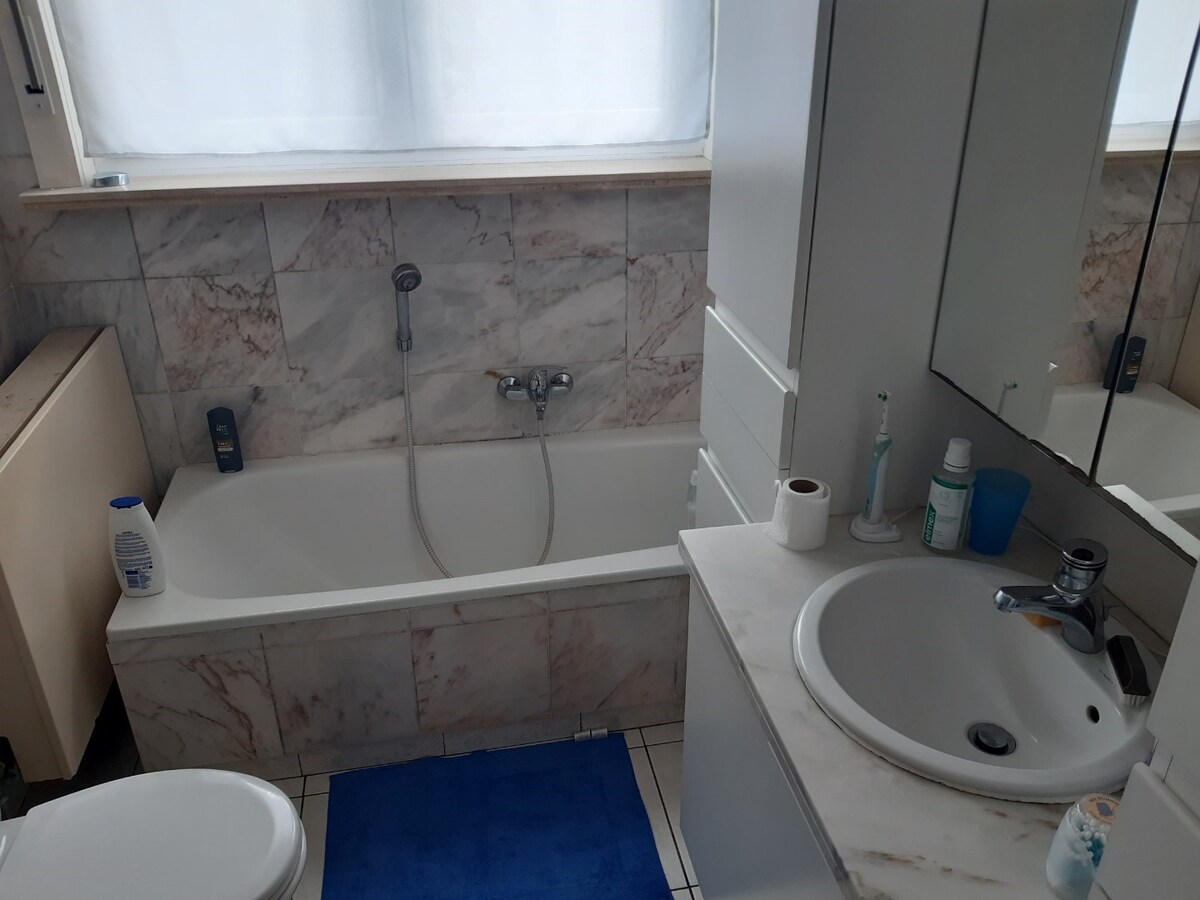 Praktische, gelijkvloerse woning. 