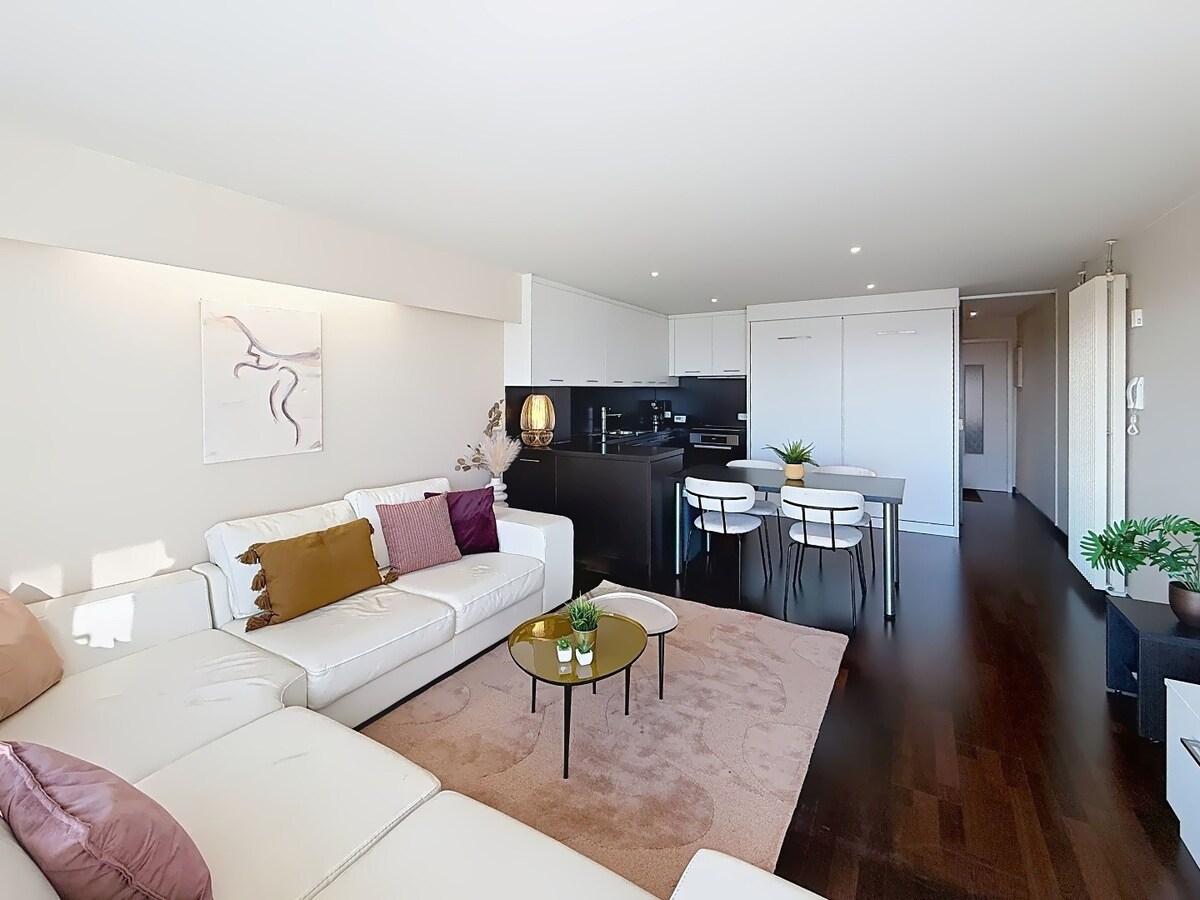 Luxueus afgewerkt, rustig gelegen appartement in Middelkerke 