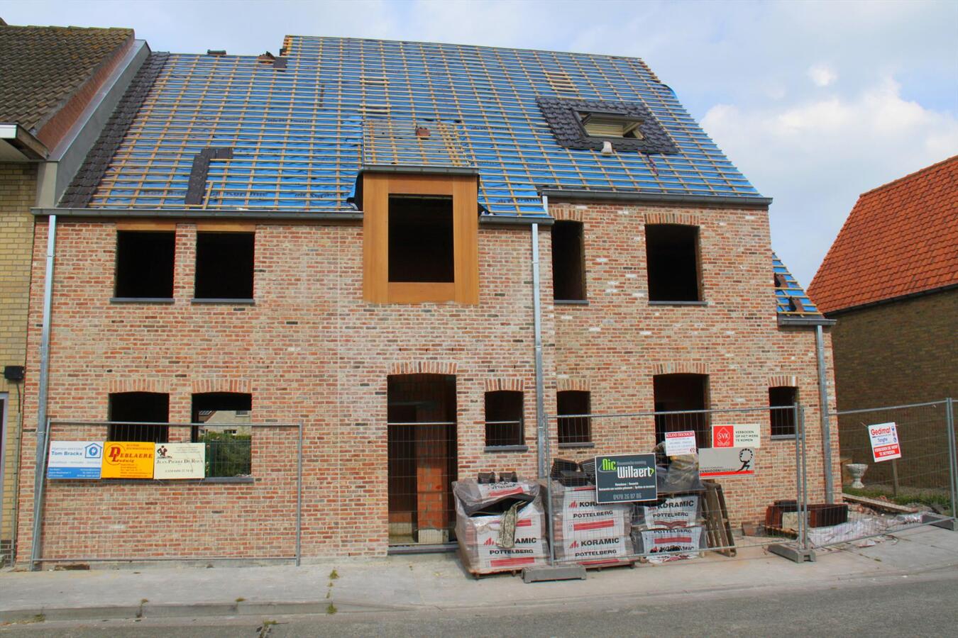 Prachtige casco nieuwbouwwoning in hartje Zerkegem 