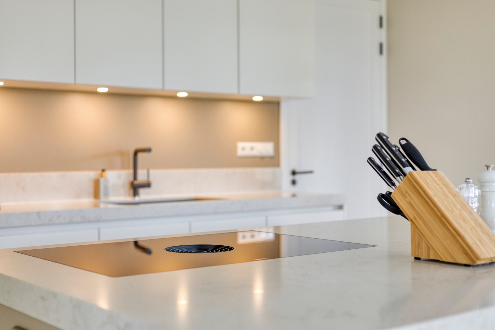 Grenzeloos wonen | Luxe villa in Clinge, Nederland 