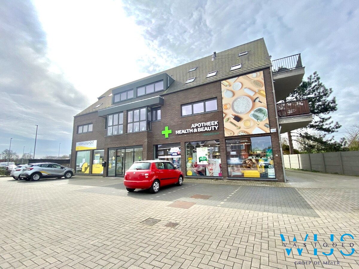 Instapklaar &amp; gezellig appartement met zonneterras te ERTVELDE ! 