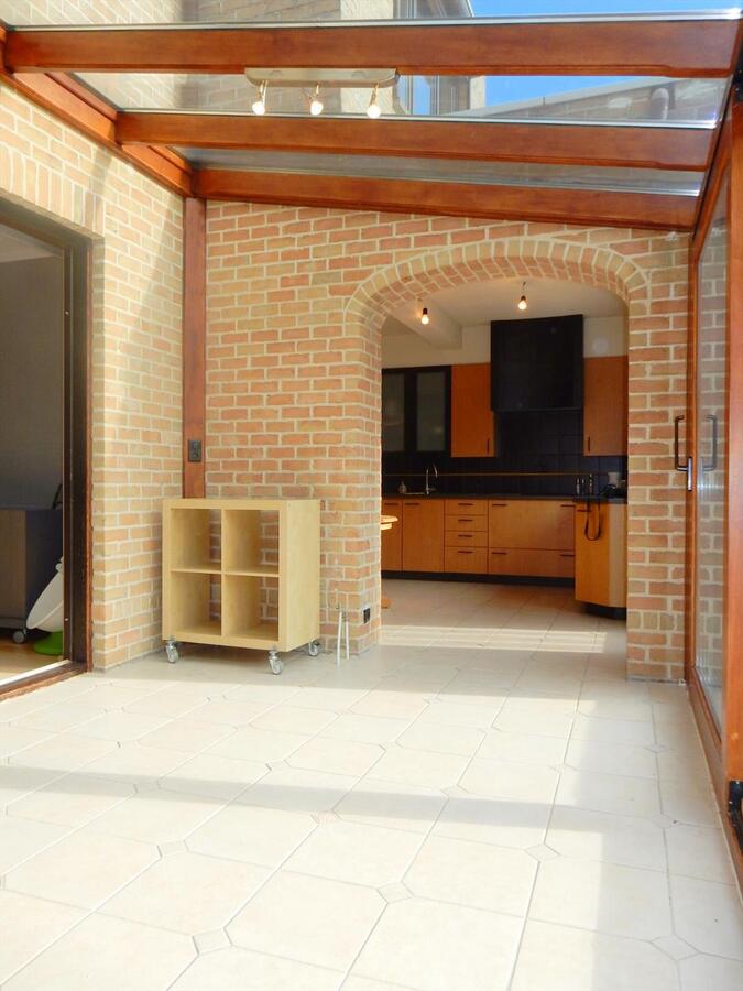 Instapklare woning met 4 slaapkamers in een kindvriendelijke buurt 