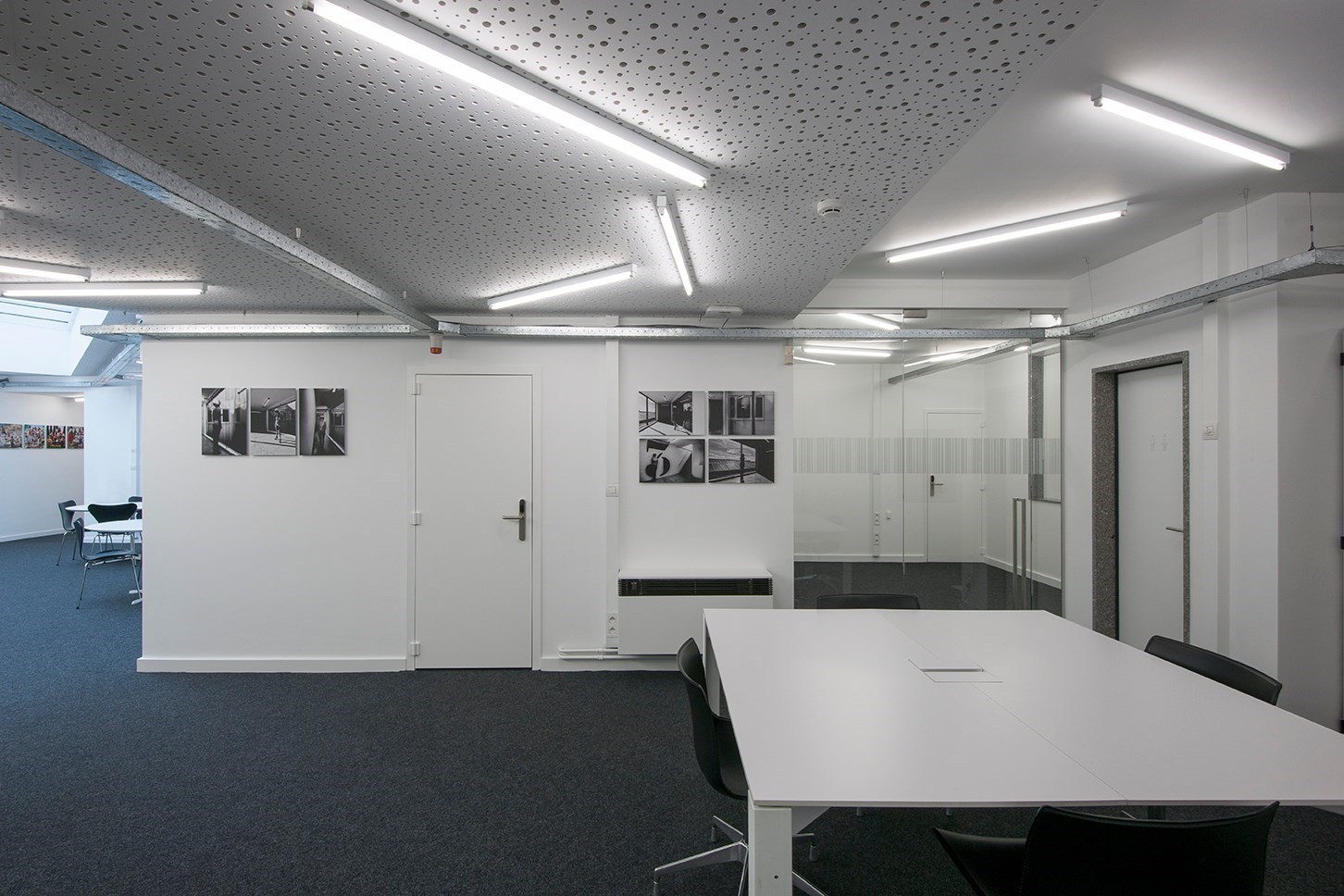 Perfect uitgerust kantoor (22 m²) met parking en alle faciliteiten inclusief, Torhout. 