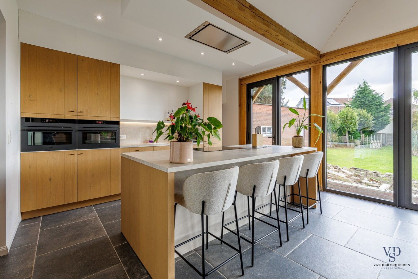 Charmant gerenoveerde villa met karakter en hedendaags comfort 