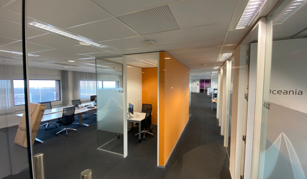 Instapklare kantoren te huur langs E313 in Herentals