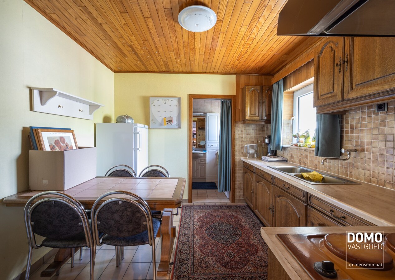 RUSTIG GELEGEN, RUIME WONING MET 4 SLAAPKAMERS, TUIN &amp; AANGRENZENDE STUDIO MET ENERGIELABEL D GELEGEN IN ALKEN 