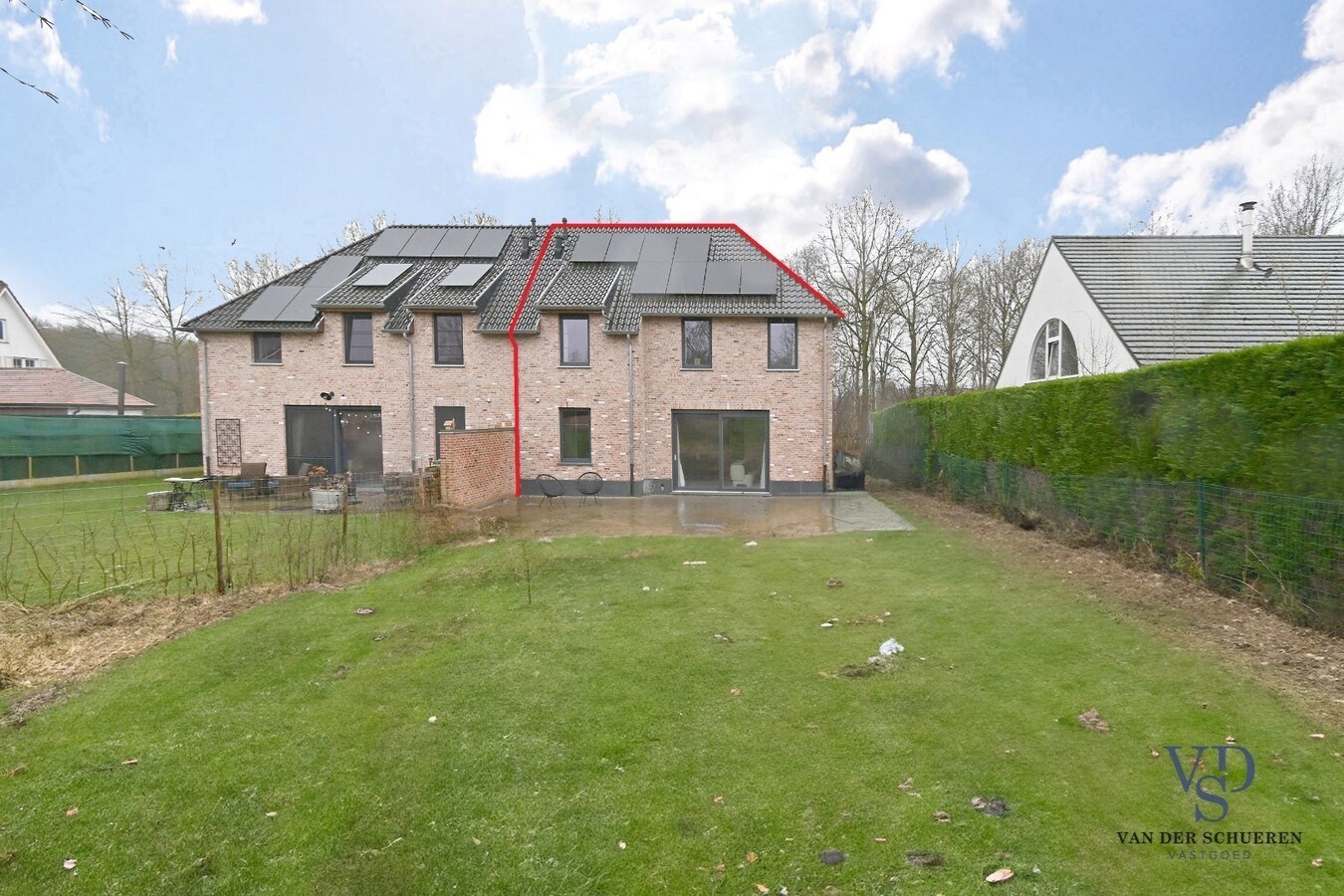 Uitzonderlijke BEN-woning nabij Tiegembos. 