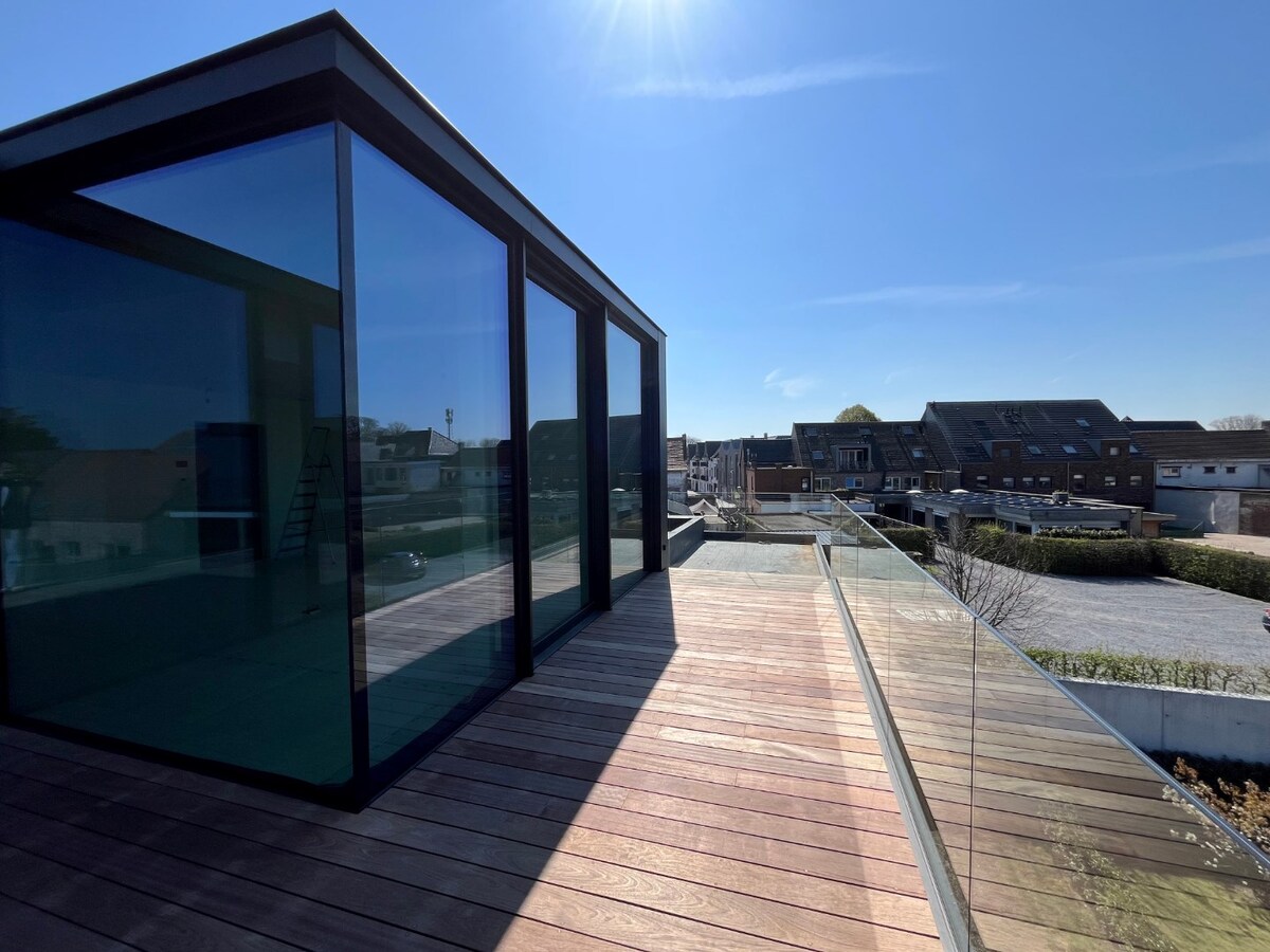 Luxe penthouse in hartje Zingem 