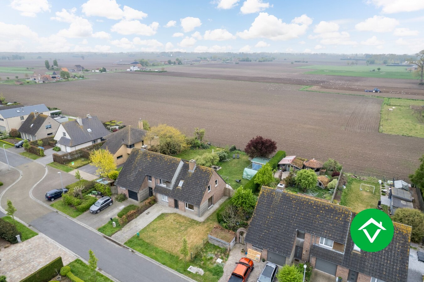 Woning met 4 slaapkamers en tuin te Gistel 