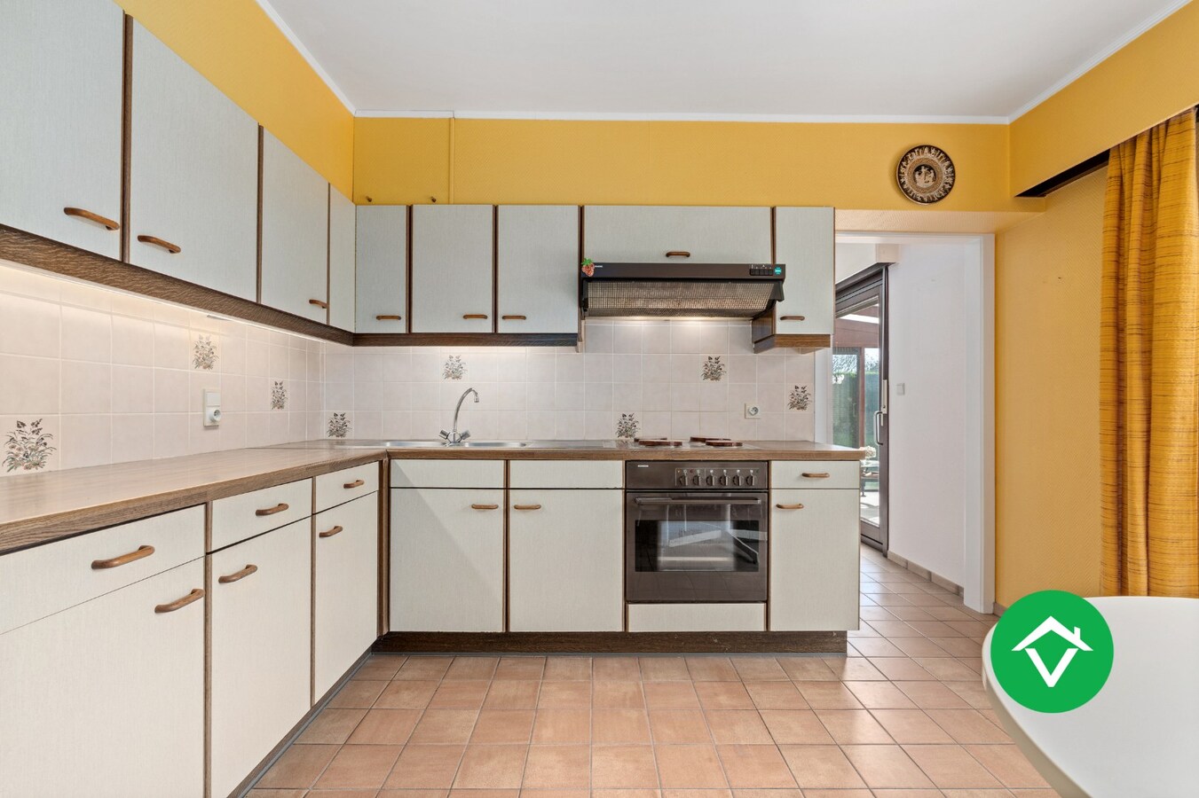 Rustig gelegen alleenstaande woning met 3 slaapkamers en garage te Nieuwpoort 