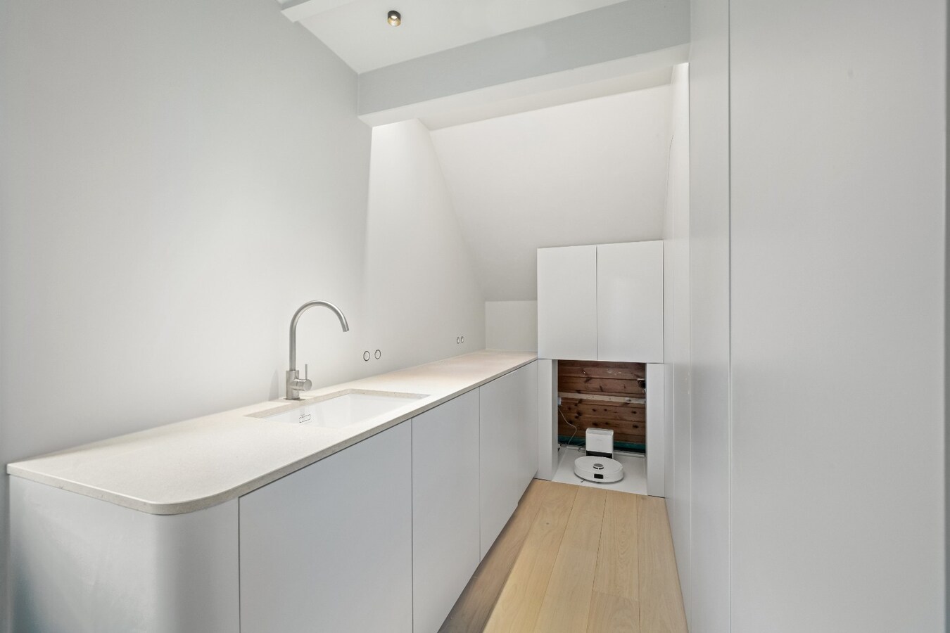 Exclusief gerenoveerde villa in een rustige doodlopende straat nabij het centrum van Knokke 