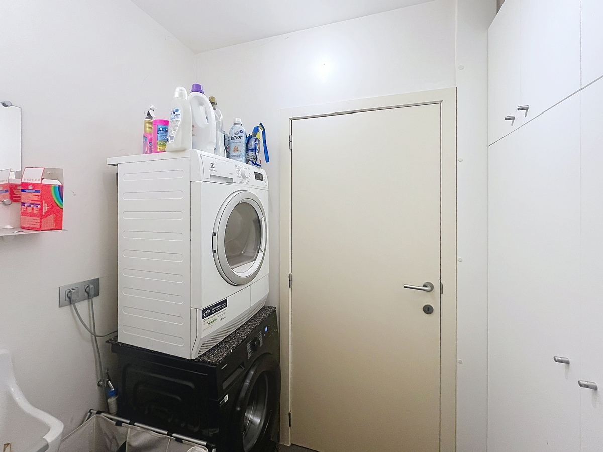 Instapklare halfopen woning met tuin 