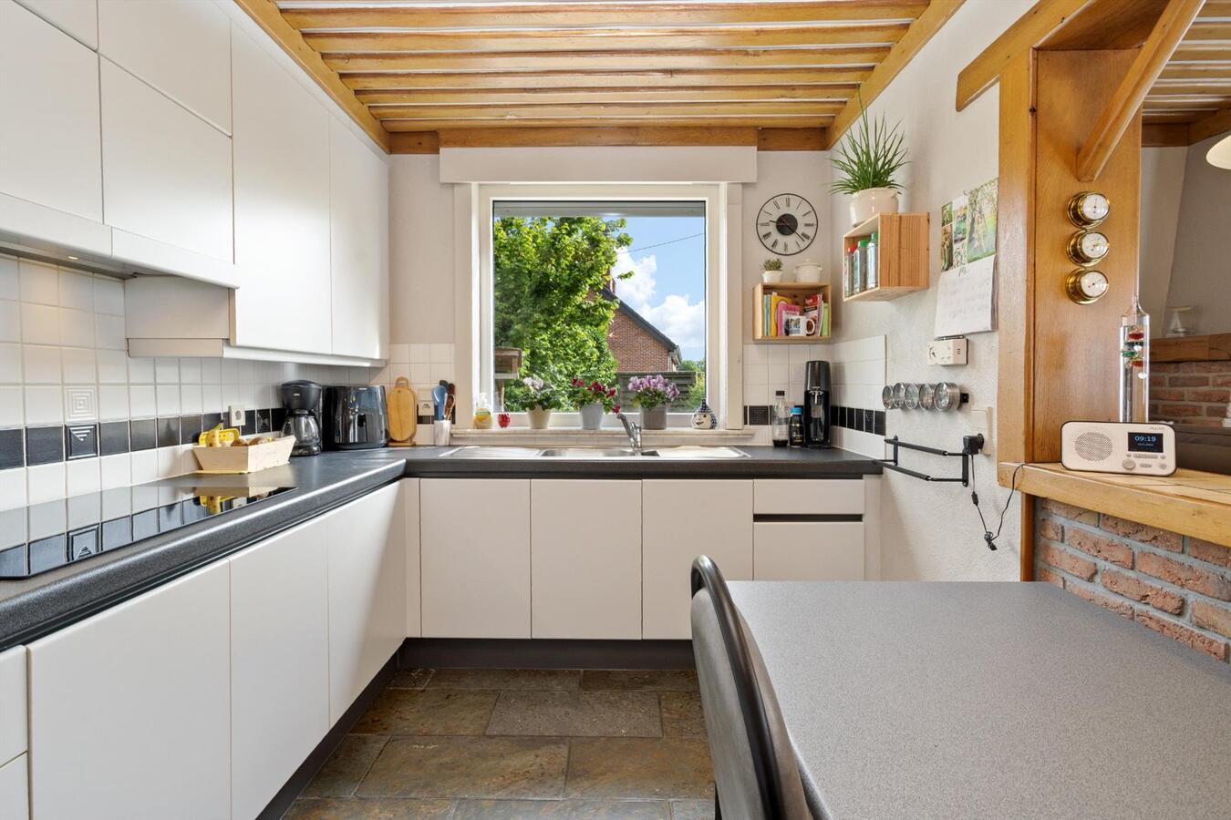 Landelijk gelegen, ruime woning op perceel van 555m² 