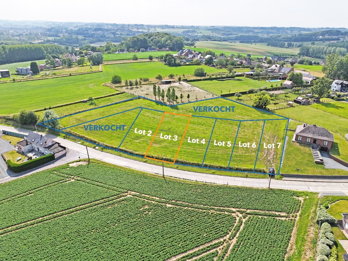 Bouwgrond voor open bebouwing op +/- 8 are te Zottegem 