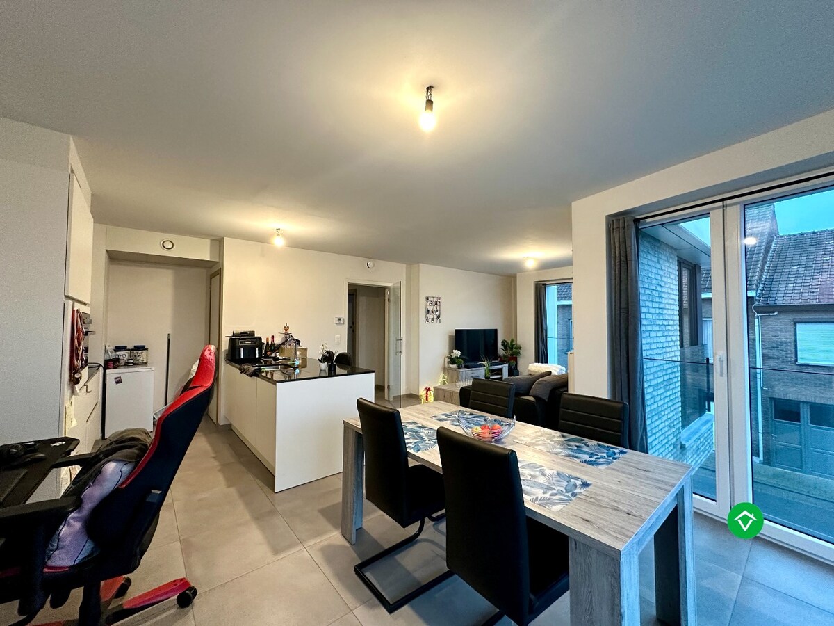 Recent nieuwbouwappartement met 2 slaapkamers te Koekelare 