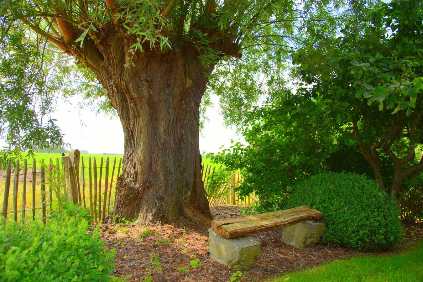 Prachtige recente villa te Aartrijke 