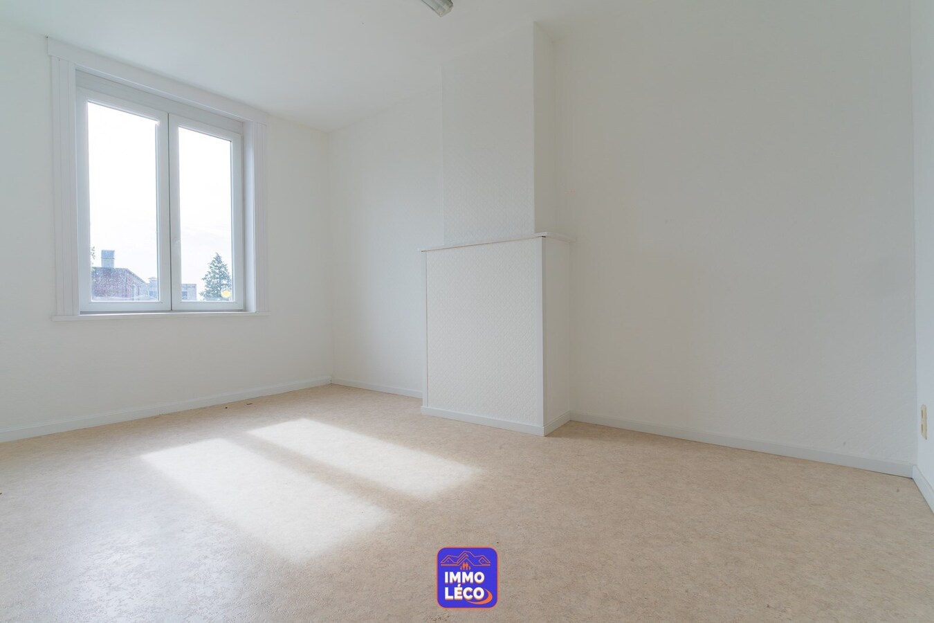 Maison avec jardin, située à deux pas du parc de Mouscron. 