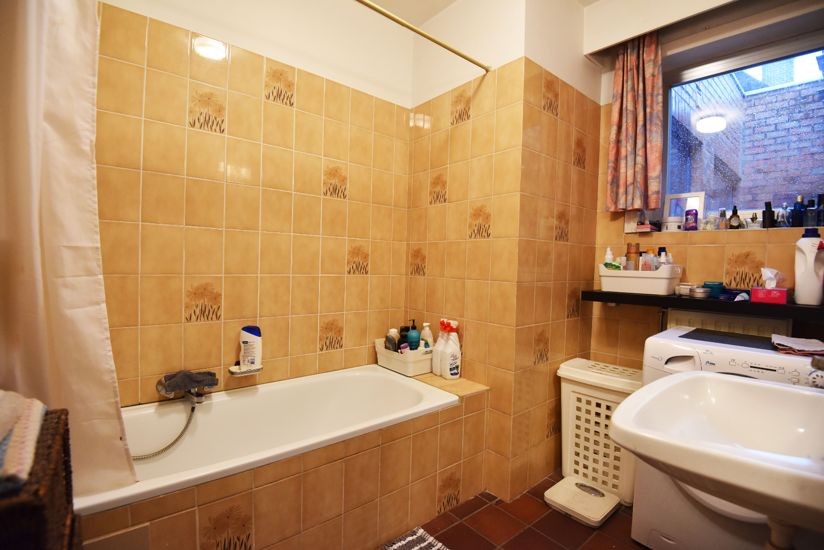 Building centrum Maldegem met 3 appartementen 