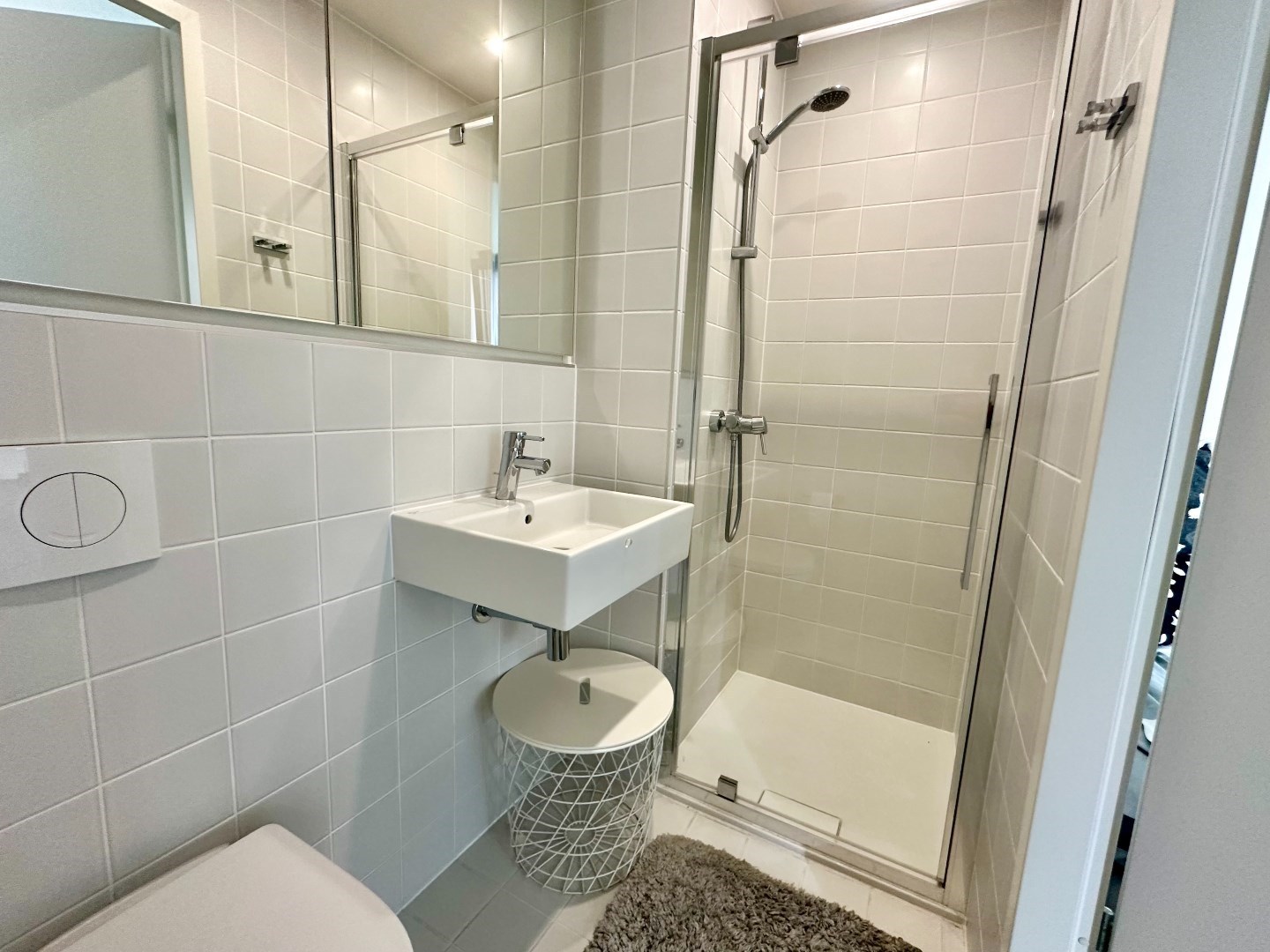 Moderne studentenstudio in Leuven, zeer goed gelegen in recent gebouw (BJ: 2020) 