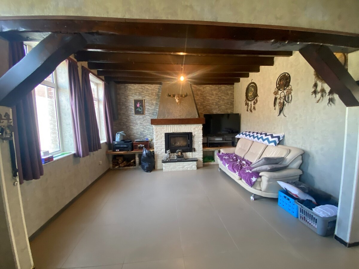 Vrijstaande woning op ruim perceel van 896m² 