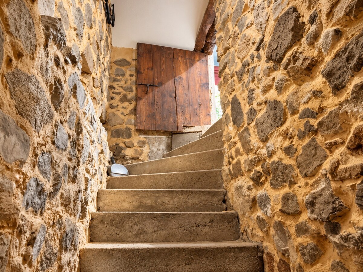 KNUSSE UNIEKE WONING IN HARTJE PROVENCE 