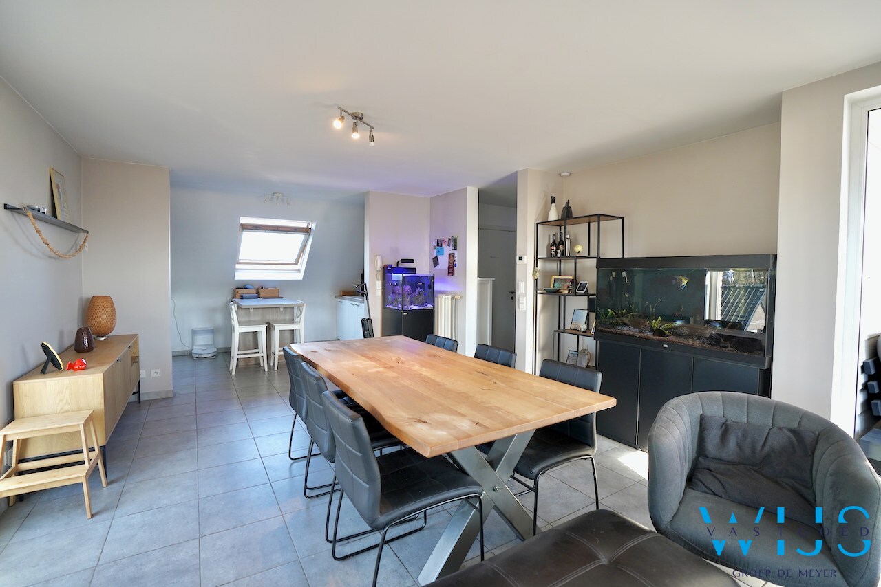 Super tof appartement met leuk dakterras &amp; garage te ERTVELDE / RIEME! 