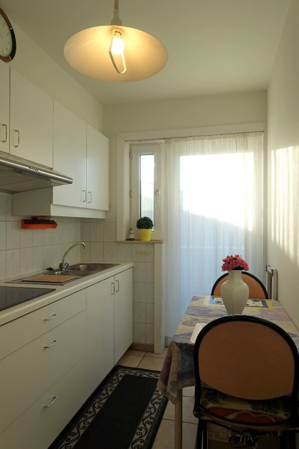 Instapklaar appartement met garagebox 